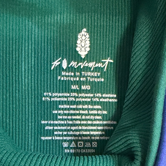 FP Ribbed Crop Top - Picture 3 of 3